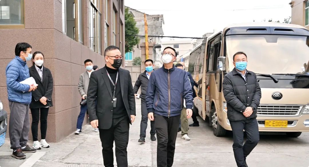 市領(lǐng)導來訪捷寶國際，提振信心，助推企業(yè)做大做強！